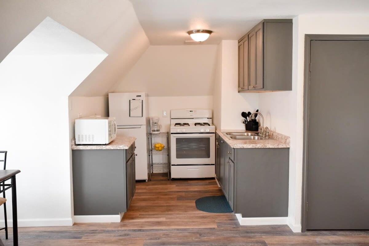 Unwind In A Bright Comfortable Apartment For 3 Pittsburgh Kültér fotó